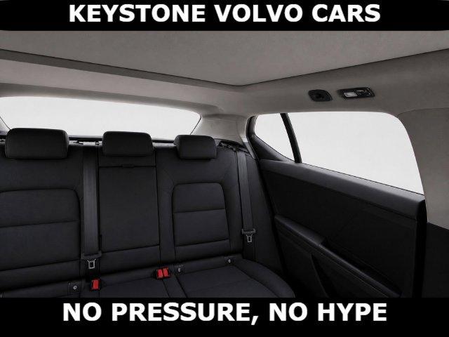 صورة مصغرة 22 لـ 2026 Volvo XC40 B5 ULTRA BLACK EDITION