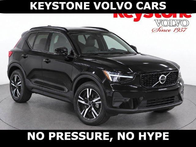 New 2026 Volvo XC40 B5 Core