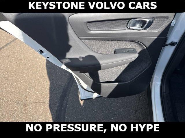 2026 Volvo XC40 B5 CORE 缩略图 14
