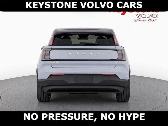 صورة 7 لـ 2026 Volvo EX30 TWIN MOTOR PLUS