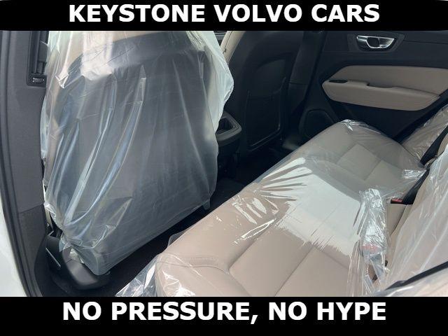 صورة مصغرة 19 لـ 2026 Volvo XC60 B5 PLUS