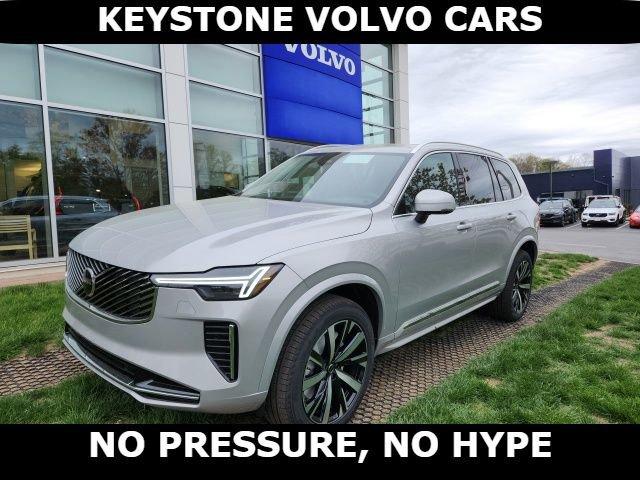 New 2025 Volvo XC90 B5 Core