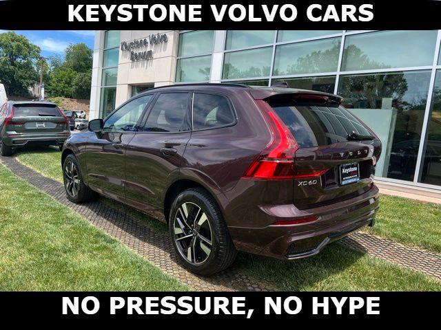 2026 Volvo XC60 B5 PLUS — фото 8