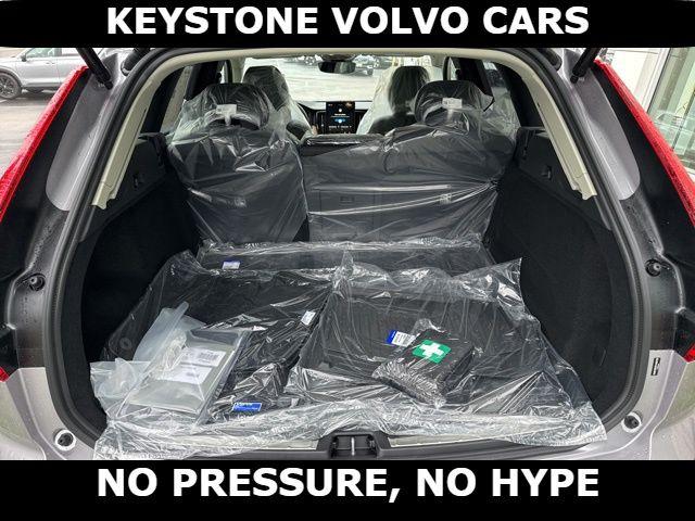 2026 Volvo XC60 B5 PLUS — миниатюра 28