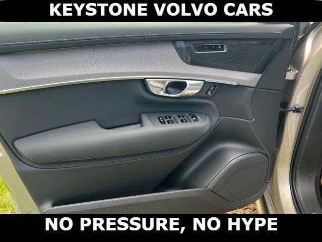 2026 Volvo XC90 B6 ULTRA DARK THEME 7-SEATER 缩略图 12