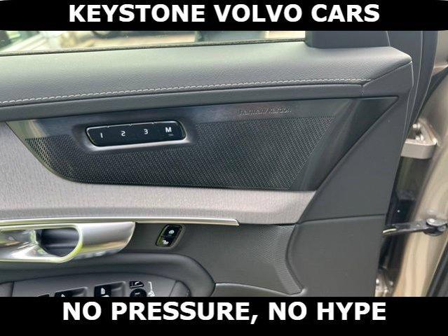 2026 Volvo XC90 B6 ULTRA DARK THEME 7-SEATER 缩略图 13