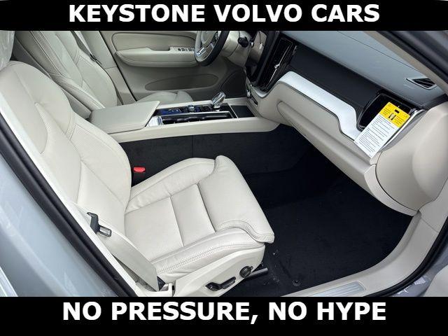 2026 Volvo XC60 B5 ULTRA 缩略图 11