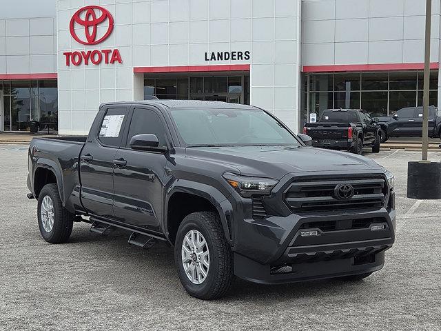New 2025 Toyota Tacoma SR5