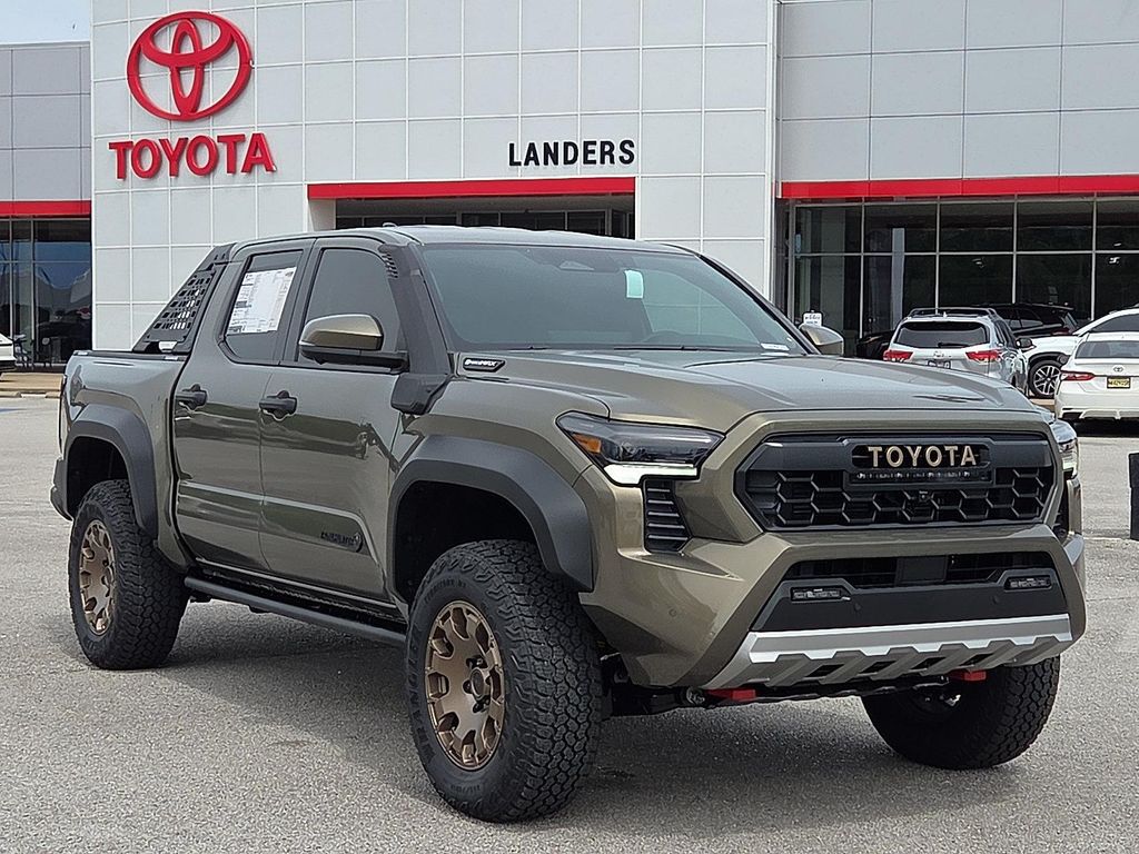 New 2026 Toyota Tacoma Hybrid Trailhunter