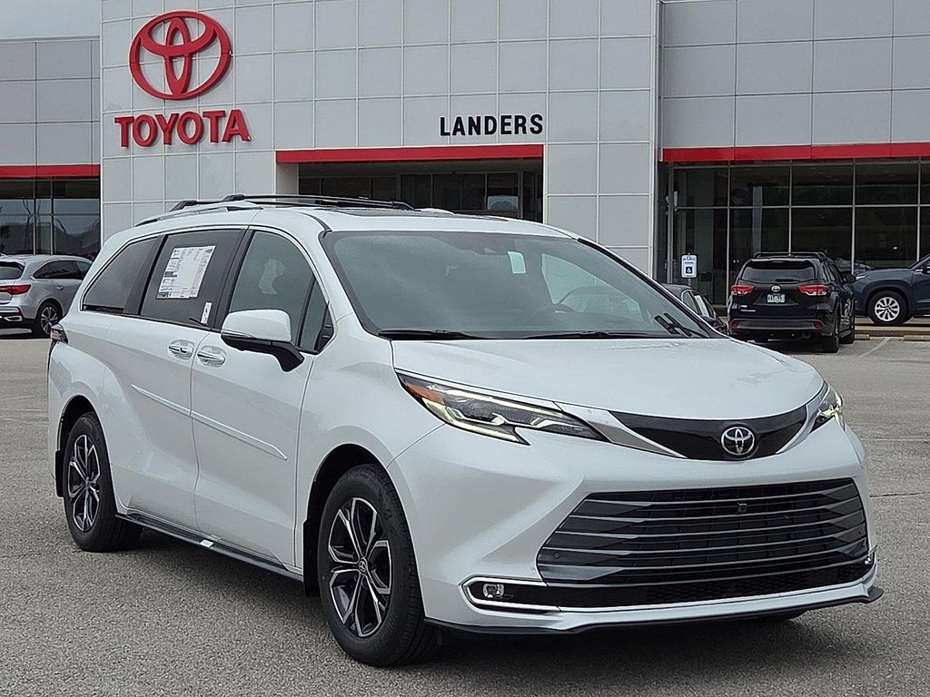 New 2026 Toyota Sienna Platinum