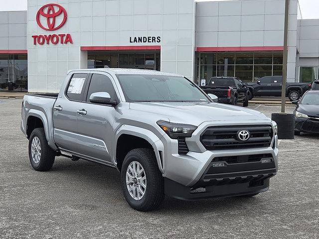 New 2025 Toyota Tacoma SR5