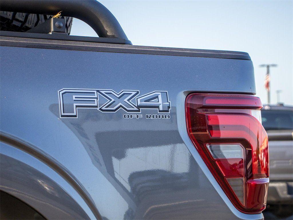 FORD F-150 LARIAT - 10