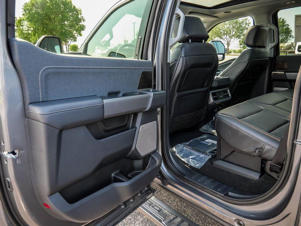 2026 FORD F-250 LARIAT 缩略图 29