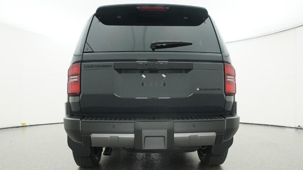 TOYOTA LAND CRUISER - 2