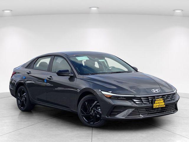 New 2026 Hyundai ELANTRA HEV SEL