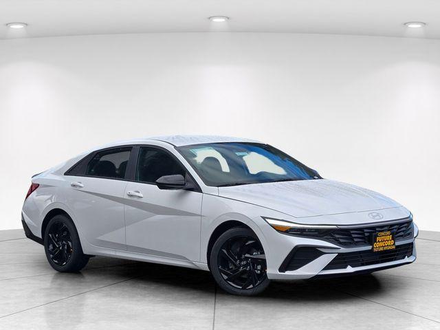 New 2026 Hyundai ELANTRA SEL Sport