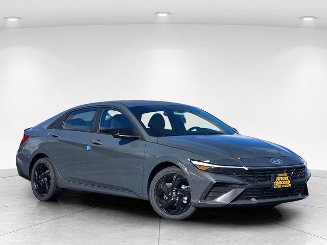 New 2026 Hyundai ELANTRA HEV SEL