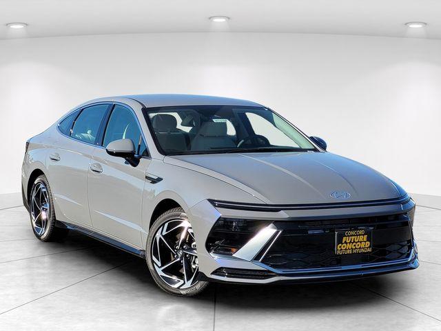 New 2026 Hyundai SONATA SEL Sport