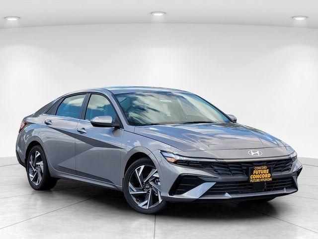 New 2026 Hyundai ELANTRA HEV Limited