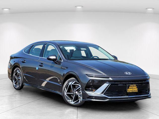 New 2026 Hyundai SONATA SEL Sport