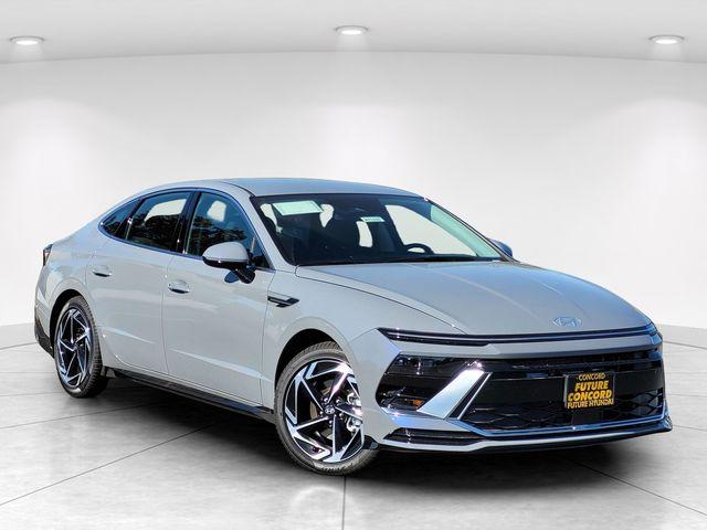 New 2026 Hyundai SONATA SEL Sport