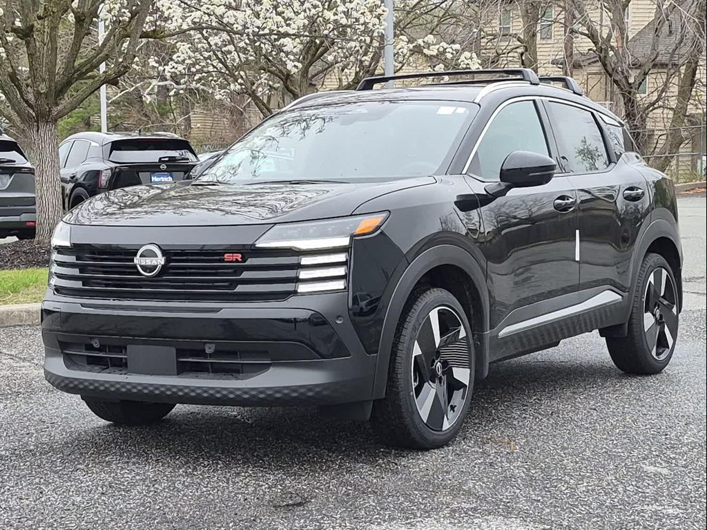 New 2026 Nissan Kicks SR