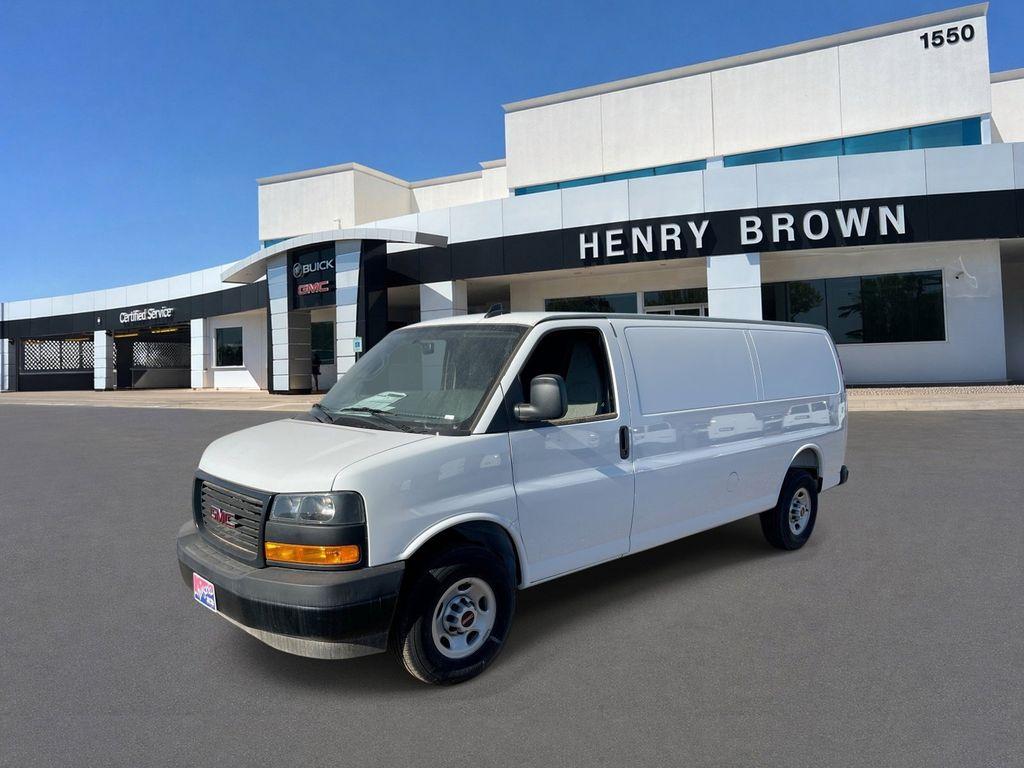 New 2025 GMC Savana 2500 Work Van