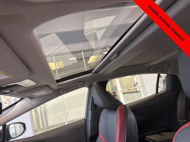 TOYOTA PRIUS - 2