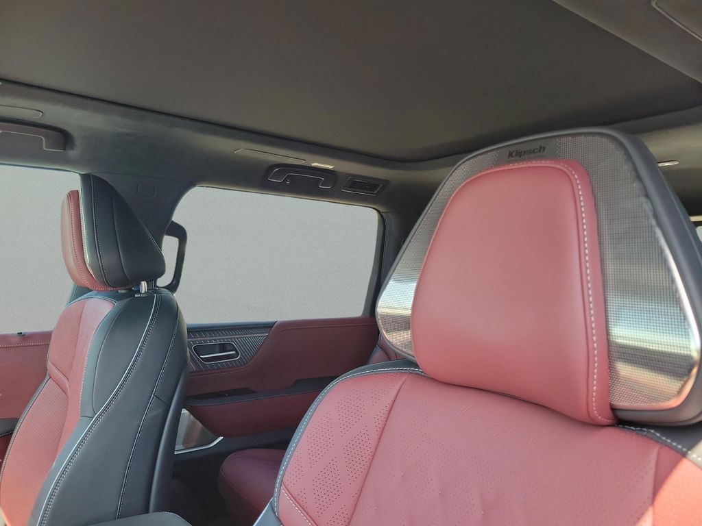 2027 Infiniti QX80 AUTOGRAPH — миниатюра 22