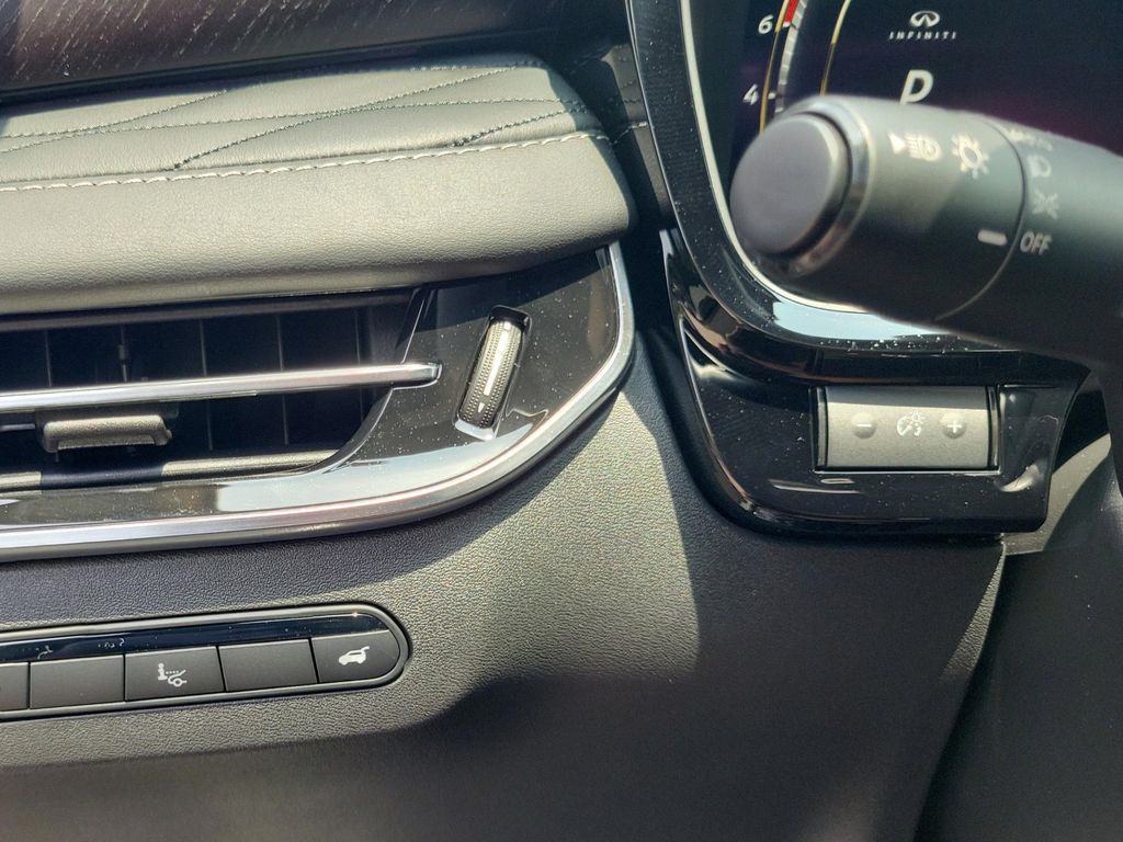 2027 Infiniti QX65 AUTOGRAPH — фото 15