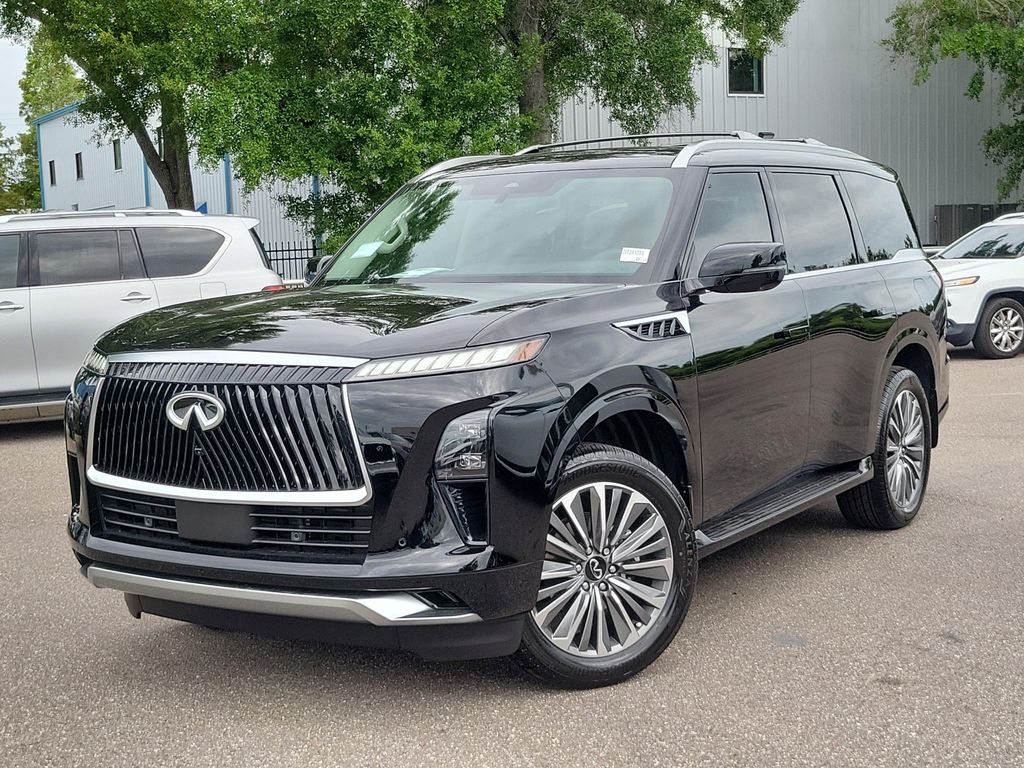 New 2026 INFINITI QX80 Luxe