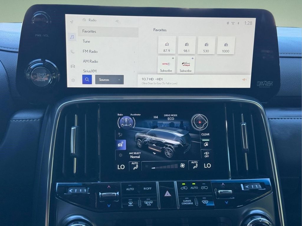 صورة مصغرة 26 لـ 2023 Lexus LX 600 F SPORT