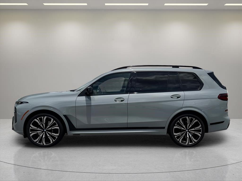 2025 BMW X7 M60I — фото 2