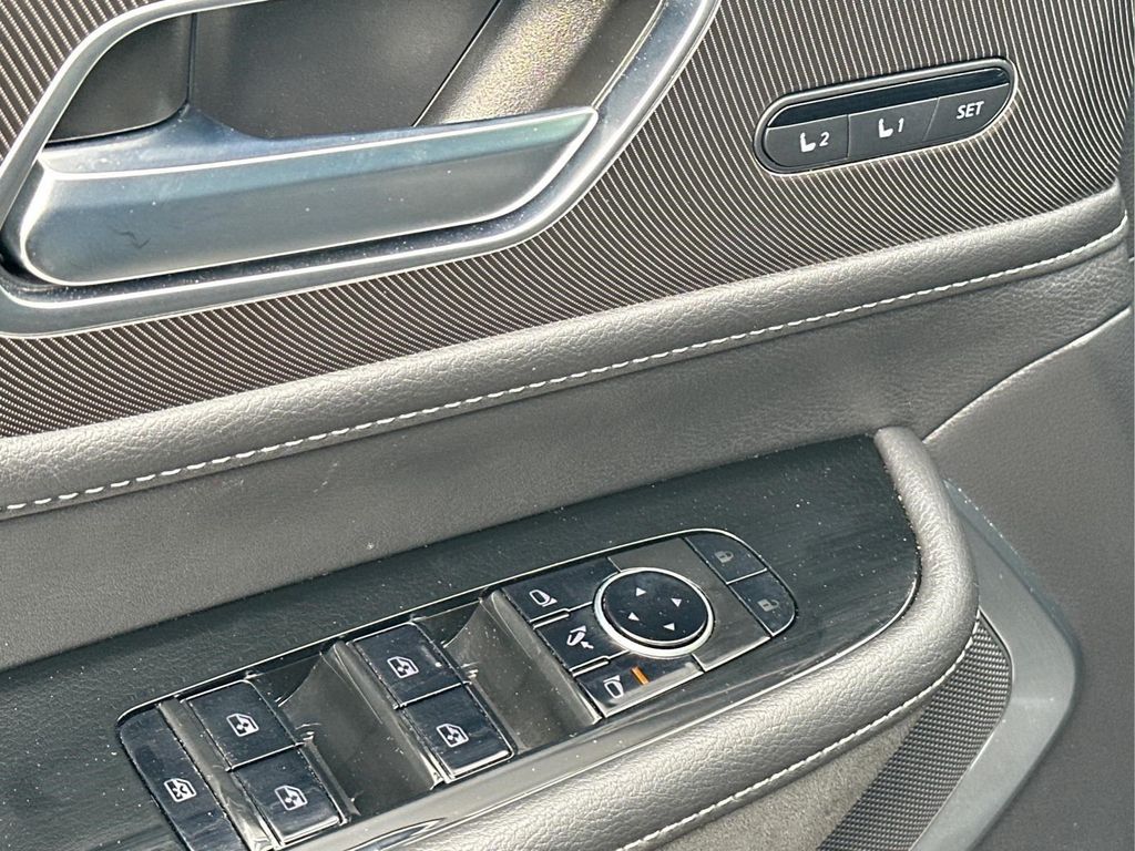 2026 Infiniti QX80 LUXE — миниатюра 22