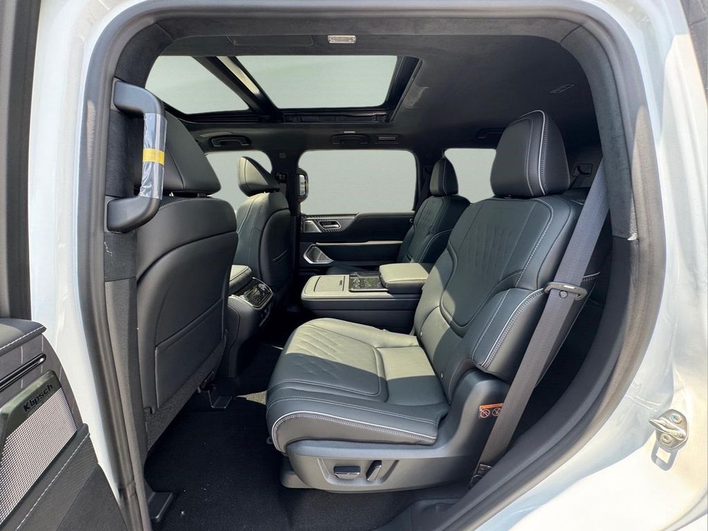 صورة مصغرة 14 لـ 2027 Infiniti QX80 AUTOGRAPH