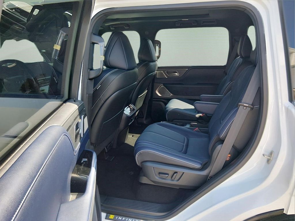 2027 Infiniti QX80 SPORT — миниатюра 14