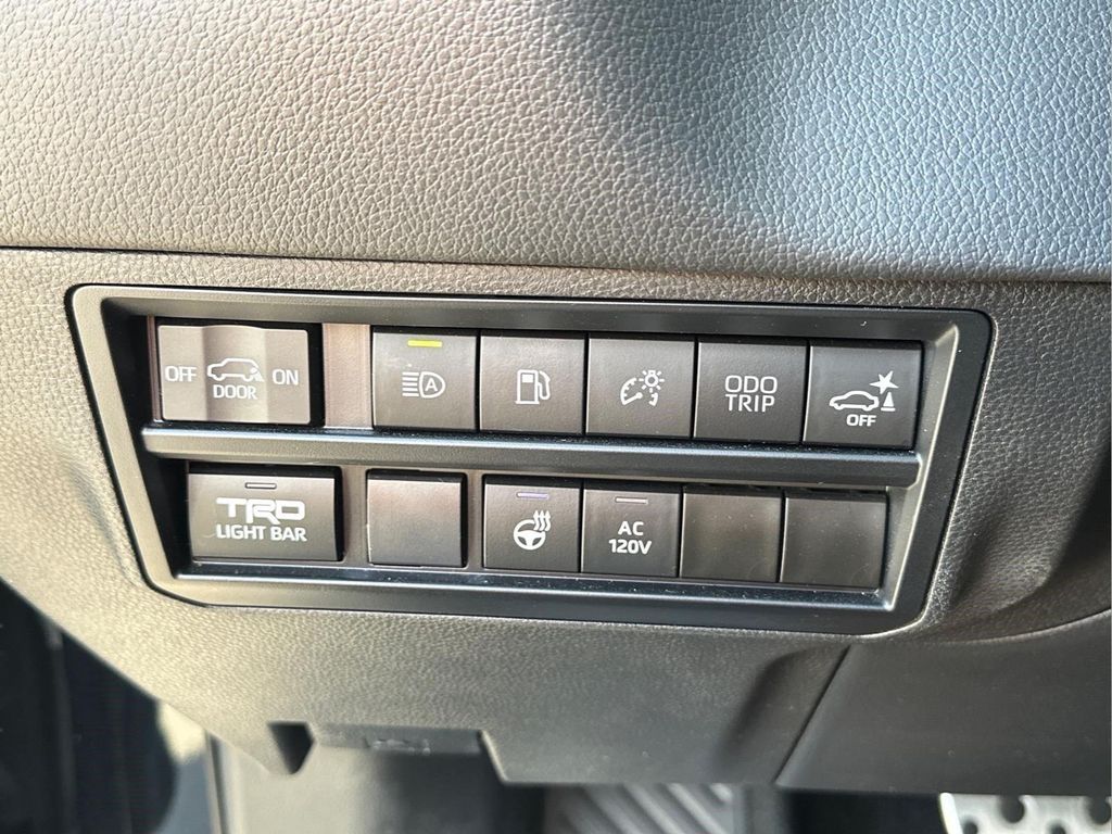 2023 Toyota SEQUOIA TRD PRO — миниатюра 25
