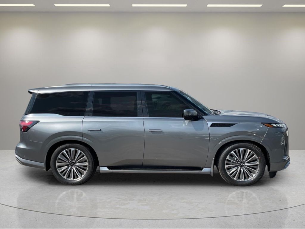 2027 Infiniti QX80 LUXE 缩略图 9
