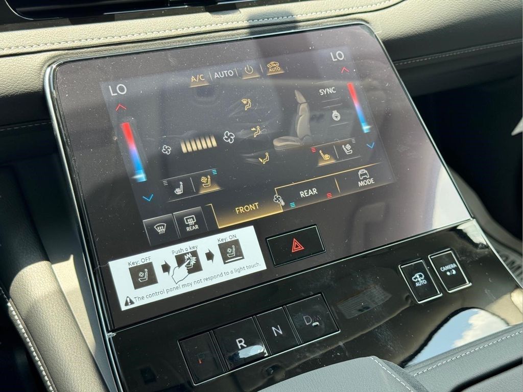 2027 Infiniti QX80 LUXE — миниатюра 24