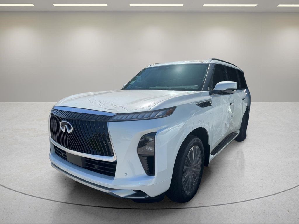New 2026 INFINITI QX80 Luxe