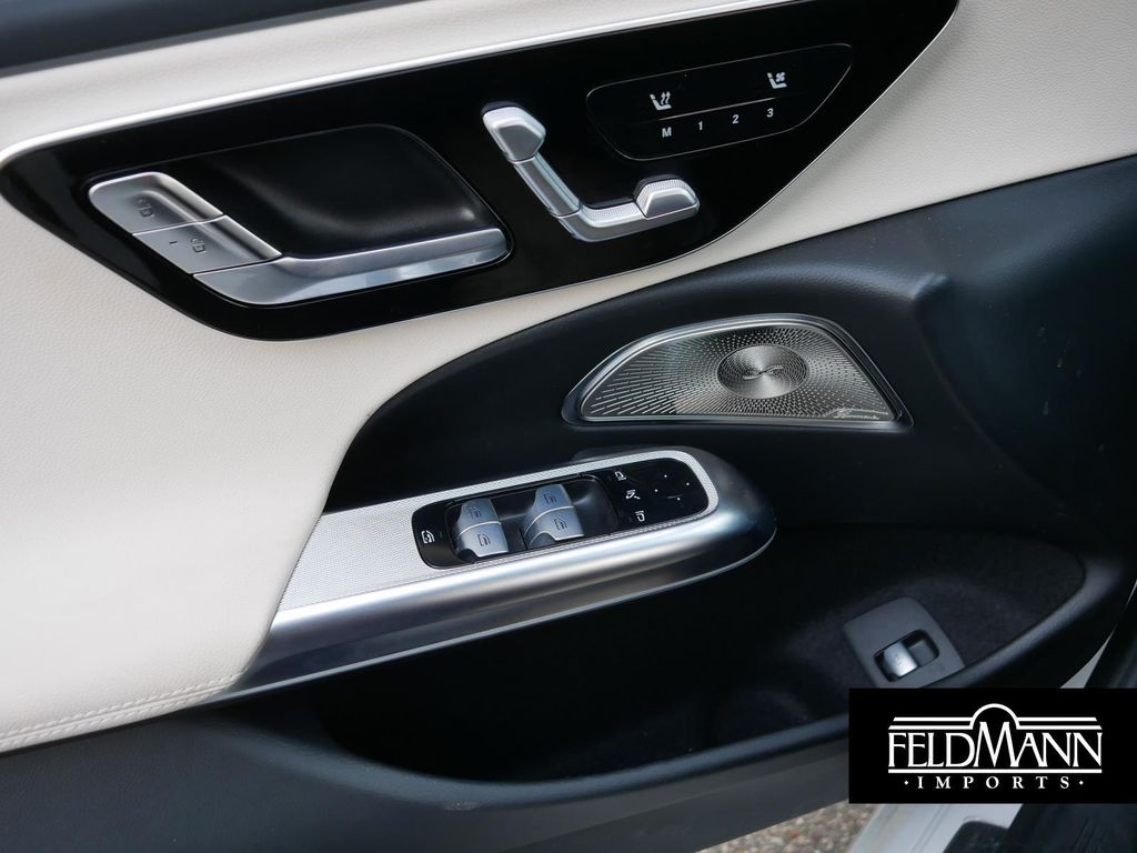 صورة مصغرة 12 لـ 2026 Mercedes-BENZ E-CLASS
