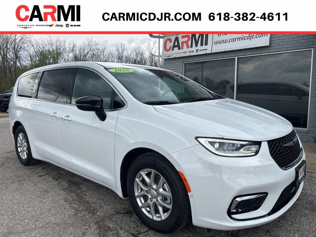 New 2026 Chrysler Pacifica Select