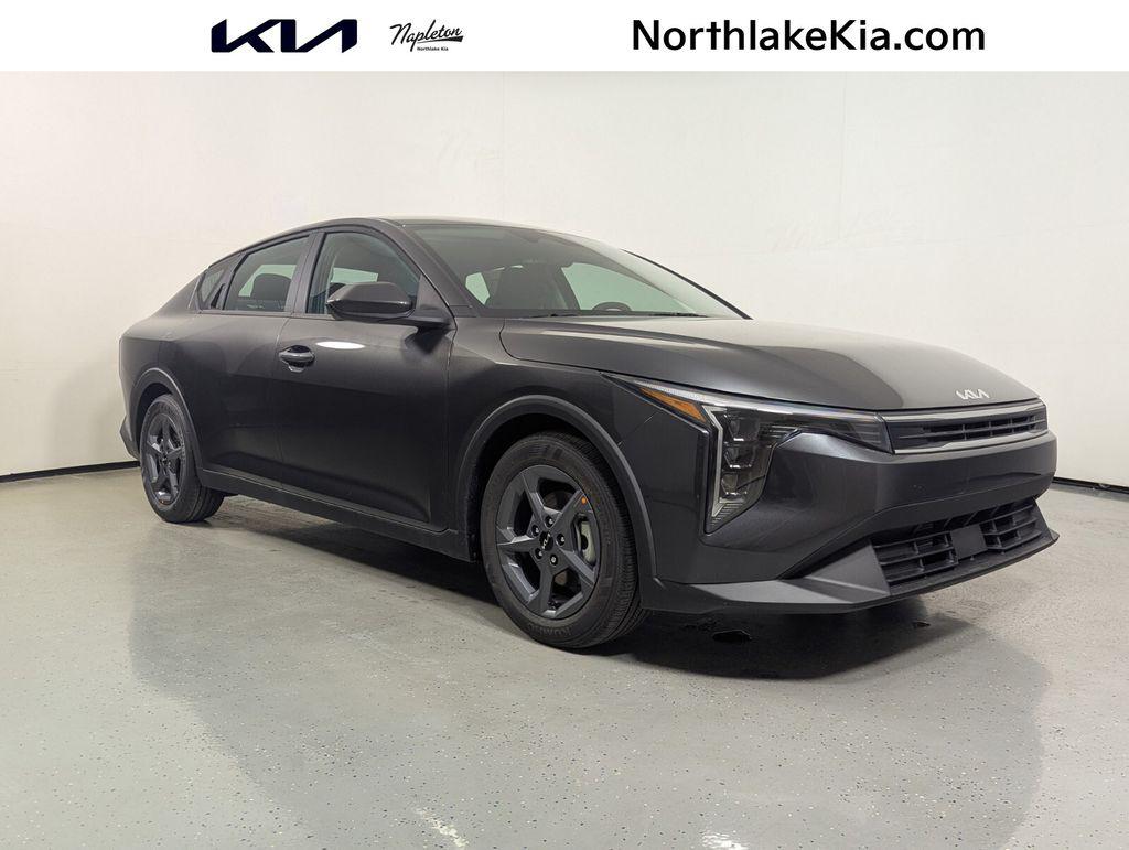 New 2026 Kia K4 LXS