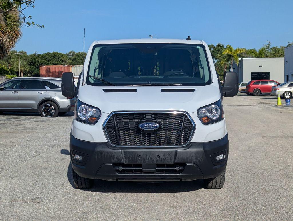 صورة 2 لـ 2025 FORD TRANSIT-250 BASE