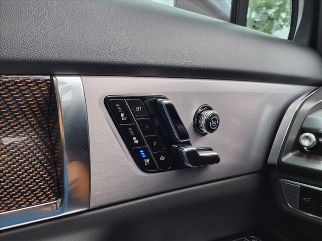 صورة مصغرة 21 لـ 2027 Cadillac VISTIQ SPORT