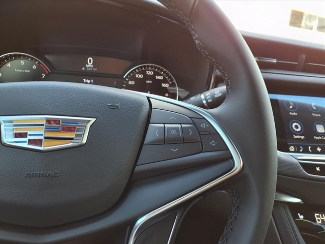 صورة مصغرة 17 لـ 2026 Cadillac XT5 LUXURY