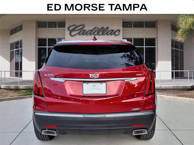 2026 Cadillac XT5 LUXURY photo 4