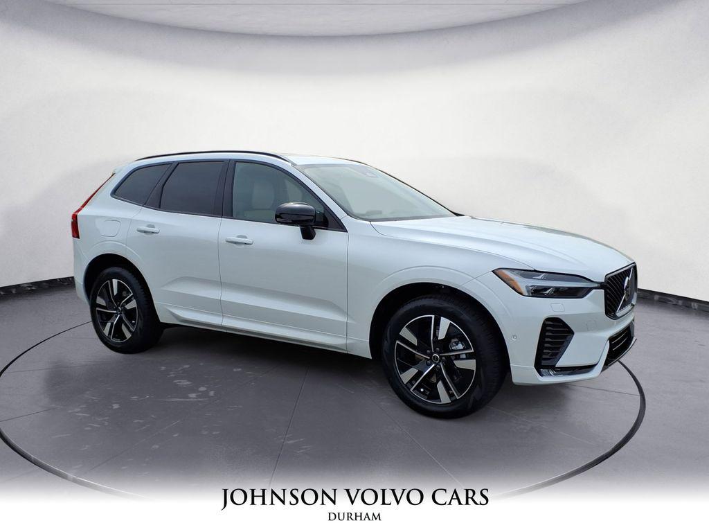 New 2026 Volvo XC60 B5 Plus