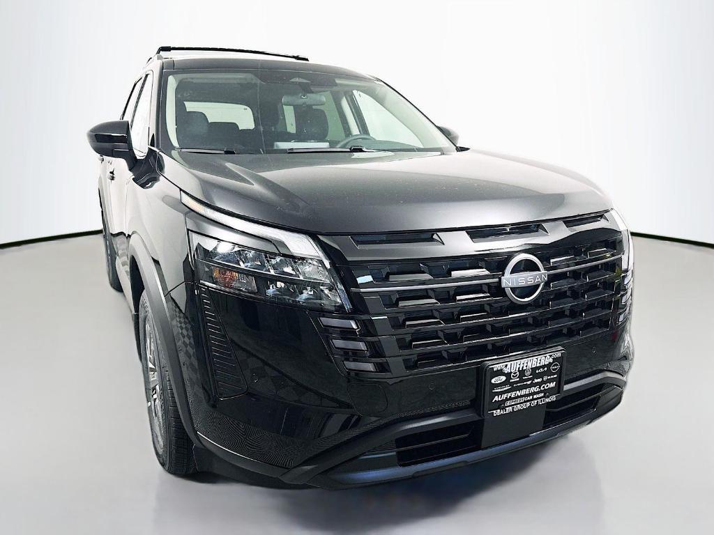 New 2026 Nissan Pathfinder SV