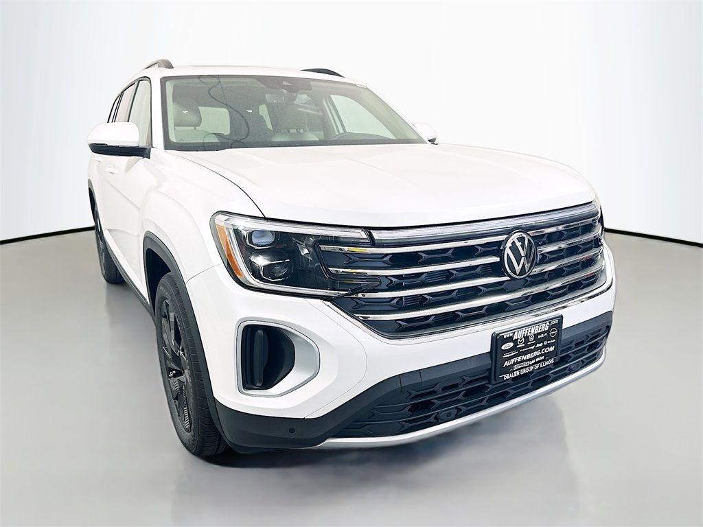 New 2026 Volkswagen Atlas 2.0T SE W/TECHNOLOGY